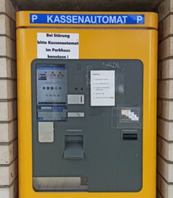 Kassenautomat beim Parkhaus Zaisenmühlstraße